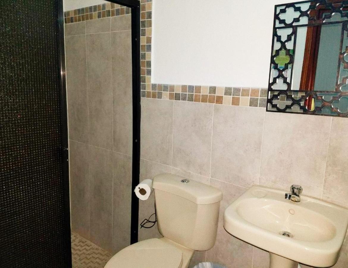 Hostal Las Puertas Santa Ana Esterno foto
